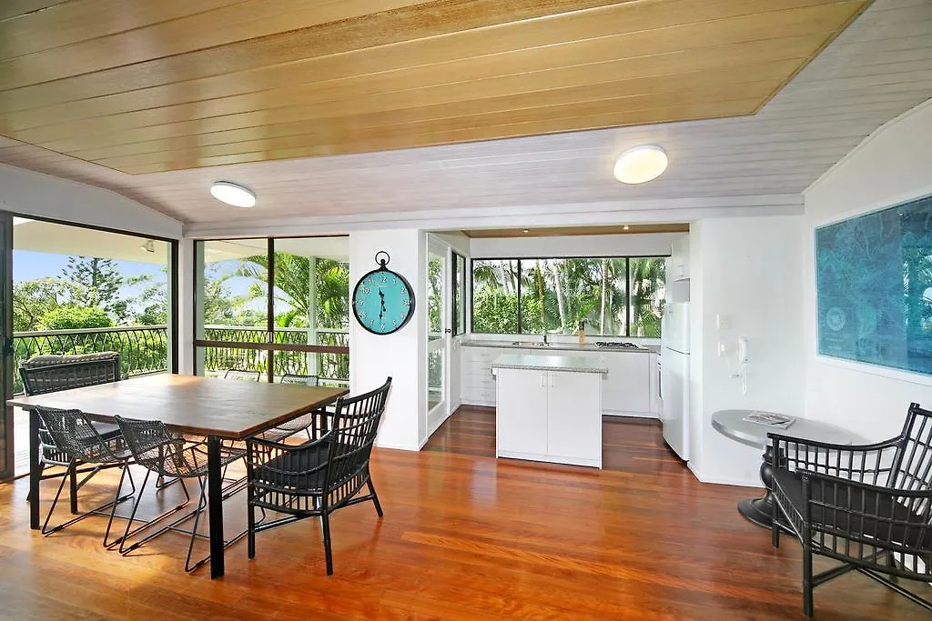 Coastal Pet Retreat With A View Ferienhaus Noosa Heads